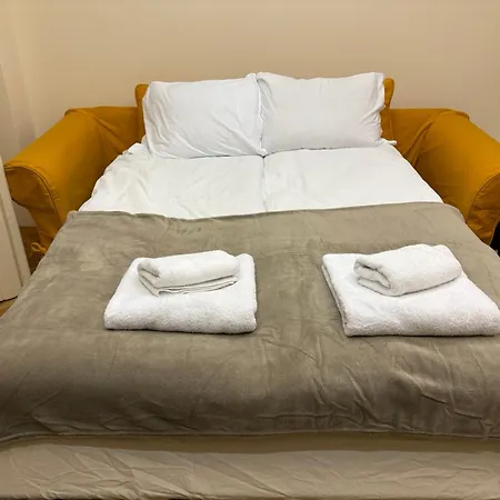 Spacious 2bd 2ba Апартаменты *