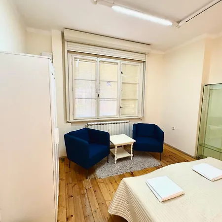 Spacious 2bd 2ba Апартаменты София