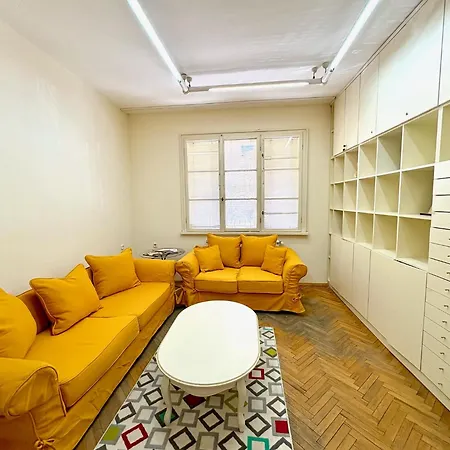 Spacious 2bd 2ba Apartament *