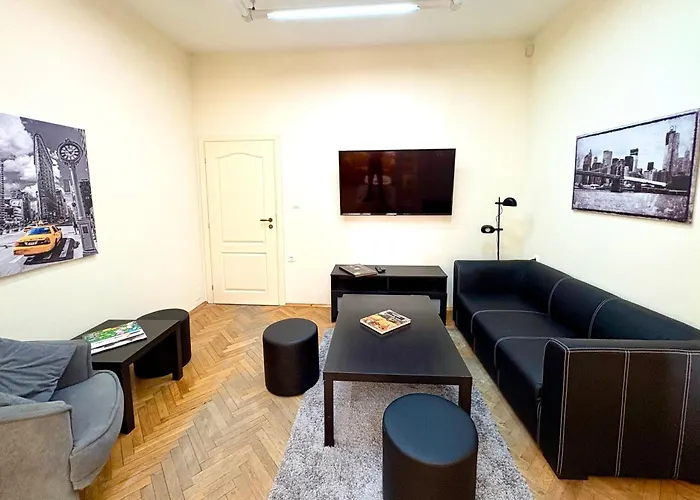 Big & Cozy Central Apartment *