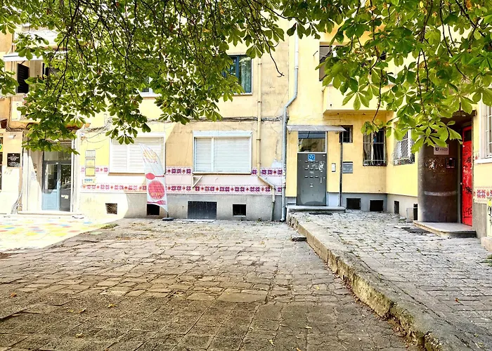 Big & Cozy Central Apartment Διαμέρισμα Σόφια